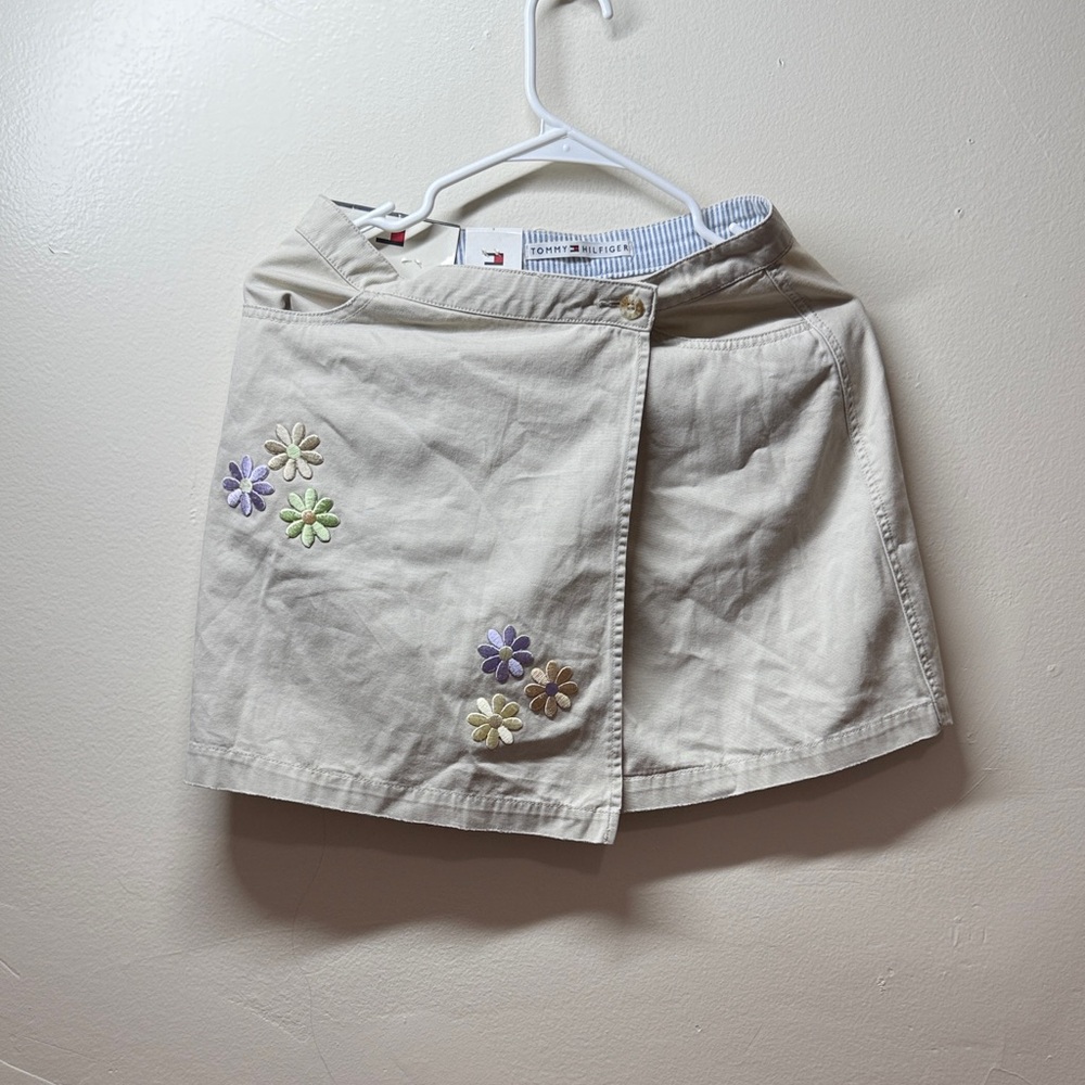 Tommy Hilfiger Cream Skirt